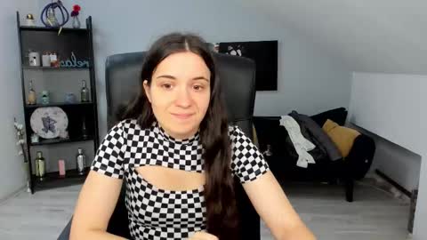 Snapshot of melissawiliam chatting on October 7, 2025, 11:07 am melissawiliam online show from October 7, 2025, 11:07 am