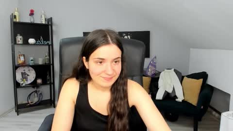 Snapshot of melissawiliam chatting on October 31, 2025, 12:17 pm melissawiliam online show from October 31, 2025, 12:17 pm