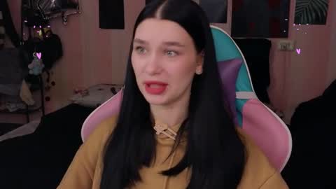 Snapshot of mella_freya chatting on February 5, 2025, 8:57 pm Freya IM NONUDE online show from February 5, 2025, 8:57 pm