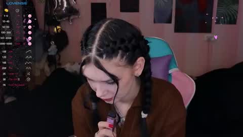 Snapshot of mella_freya chatting on February 6, 2025, 10:32 pm Freya IM NONUDE online show from February 6, 2025, 10:32 pm