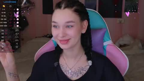 Snapshot of mella_freya chatting on February 27, 2025, 9:14 pm Freya IM NONUDE online show from February 27, 2025, 9:14 pm