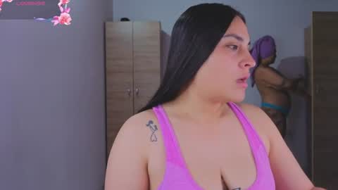Snapshot of mellani_luod chatting on August 2, 2026, 3:27 am Mellani online show from August 2, 2026, 3:27 am