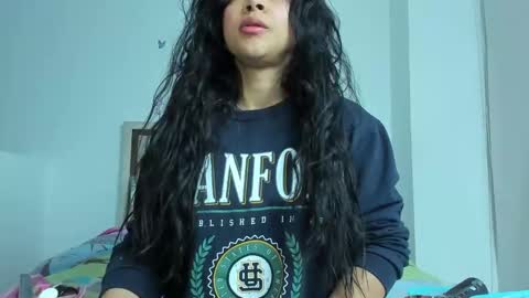 mellanie online show from January 31, 2025, 10:42 am