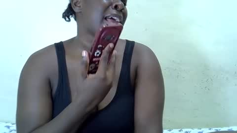 Snapshot of mellanine_ebony chatting on May 3, 2026, 7:09 pm mellanine_ebony online show from May 3, 2026, 7:09 pm