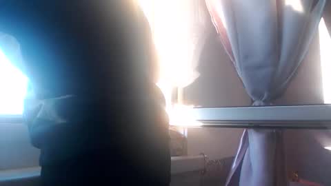 Melli online show from November 7, 2025, 2:28 pm