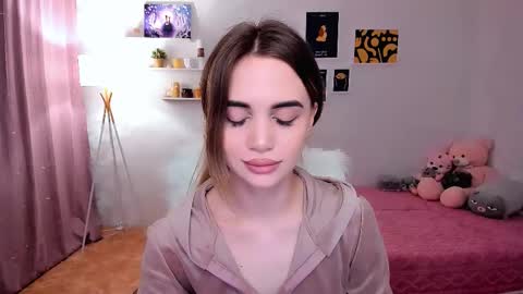 Tessa online show from February 26, 2025, 9:27 pm