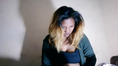 Snapshot of mellissia02 chatting on July 18, 2026, 3:33 am mellissa online show from July 18, 2026, 3:33 am
