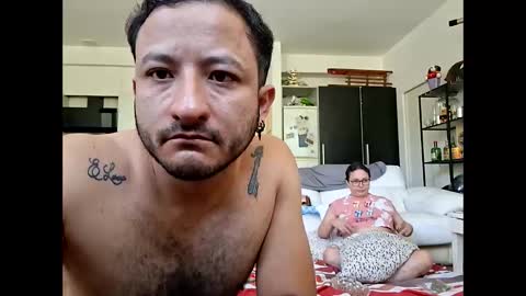 Snapshot of mellofuu chatting on June 7, 2026, 3:49 pm mellofuu online show from June 7, 2026, 3:49 pm