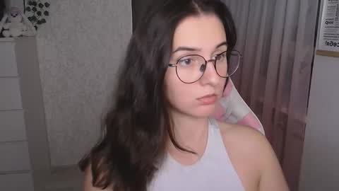 mellonmayre online show from November 14, 2025, 8:18 pm