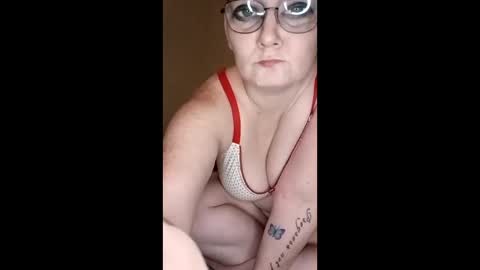 Snapshot of mellyjellygoddess420 chatting on May 30, 2026, 6:21 am mellyjellygoddess420 online show from May 30, 2026, 6:21 am