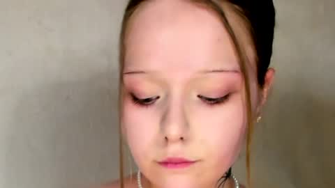 Snapshot of melmooon chatting on July 14, 2026, 8:14 pm MelMooon online show from July 14, 2026, 8:14 pm