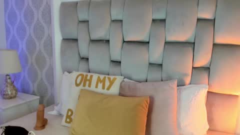 meloddy_parker online show from March 11, 2025, 11:33 am