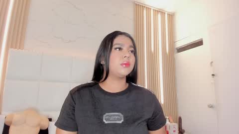 MELODDY PARKERR online show from April 18, 2026, 12:09 pm