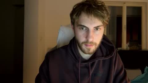 Snapshot of melodicass chatting on December 27, 2024, 4:58 am Melodicass online show from December 27, 2024, 4:58 am