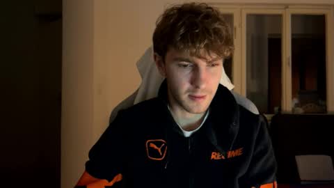 Snapshot of melodicass chatting on February 3, 2025, 11:47 pm Melodicass online show from February 3, 2025, 11:47 pm