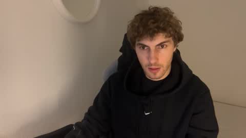 Melodicass online show from February 9, 2026, 12:25 am