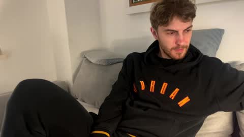 Melodicass online show from March 27, 2026, 11:37 pm