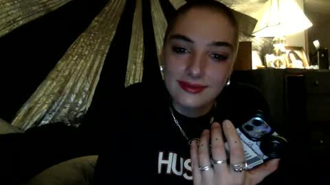 Snapshot of melodicknowledge chatting on December 4, 2024, 2:42 am Majesty 3 online show from December 4, 2024, 2:42 am