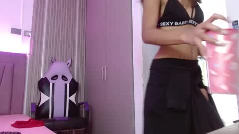 melody_mercy online show from February 3, 2025, 3:17 pm