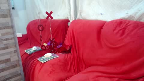 melody phillips online show from February 19, 2025, 1:40 am