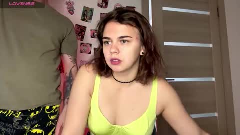 Snapshot of melody_song chatting on October 28, 2025, 6:06 am melody_song online show from October 28, 2025, 6:06 am