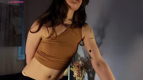 melody  online show from February 11, 2025, 3:51 pm