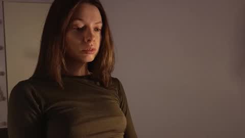 melody  online show from September 24, 2025, 3:15 pm