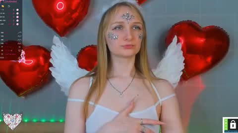 Snapshot of memento_mary chatting on February 14, 2025, 6:29 pm The princess of your dreams online show from February 14, 2025, 6:29 pm