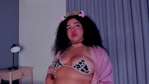  Memphis Williams  online show from October 12, 2025, 3:00 pm