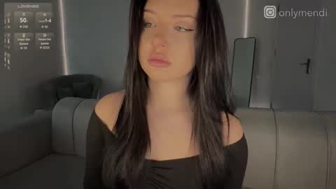 menndi online show from January 18, 2026, 7:50 pm