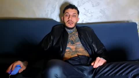 Snapshot of mentoxxl chatting on January 11, 2026, 5:40 pm Fallow my ONLYFANS for xxx daily online show from January 11, 2026, 5:40 pm