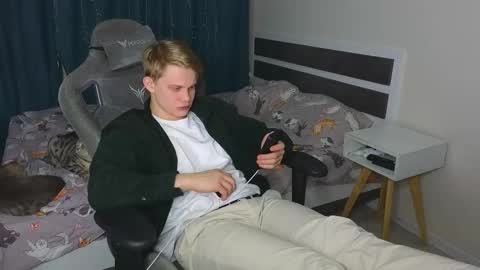 Mickey online show from March 6, 2026, 10:28 pm