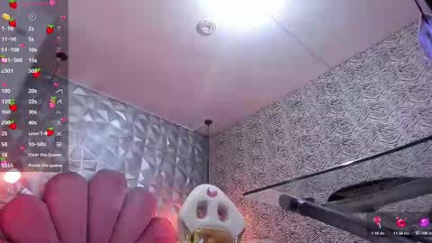    online show from February 23, 2025, 7:49 pm