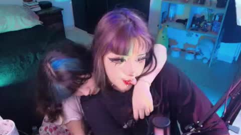 Snapshot of meraki_fraise chatting on July 2, 2026, 7:58 am online show from July 2, 2026, 7:58 am