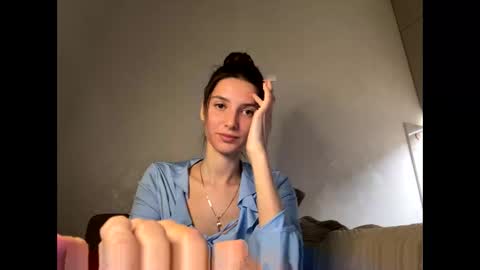 Snapshot of meralynn chatting on April 11, 2026, 8:35 pm LEVA online show from April 11, 2026, 8:35 pm
