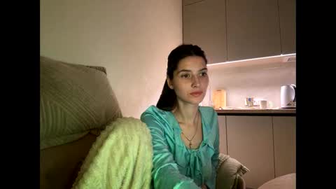 Snapshot of meralynn chatting on April 14, 2026, 8:59 pm LEVA online show from April 14, 2026, 8:59 pm