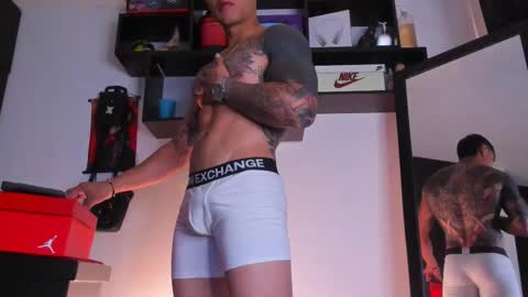 Neith online show from September 26, 2025, 9:35 am