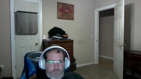 Snapshot of mercer1977 chatting on May 5, 2026, 12:24 pm mercer1977 online show from May 5, 2026, 12:24 pm