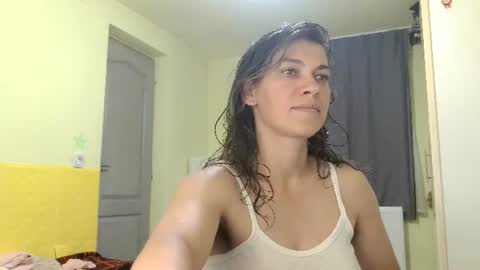 Miss Helena online show from July 3, 2026, 4:57 pm