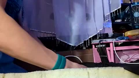 Snapshot of merelyalover chatting on November 10, 2025, 7:40 am gurlnips online show from November 10, 2025, 7:40 am