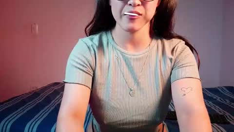 Snapshot of meridafaux_ chatting on January 16, 2026, 10:03 pm Merida online show from January 16, 2026, 10:03 pm