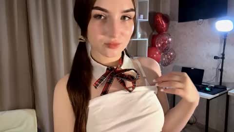 Snapshot of meridethvilca chatting on November 23, 2025, 6:08 pm Rina online show from November 23, 2025, 6:08 pm