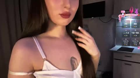 Snapshot of meridethvilca chatting on February 17, 2026, 4:13 pm Rina online show from February 17, 2026, 4:13 pm