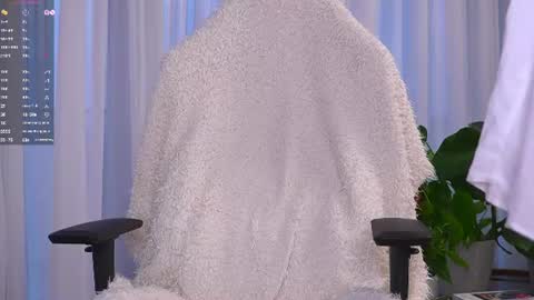 Snapshot of meridethvilca chatting on July 23, 2026, 4:27 pm Rina online show from July 23, 2026, 4:27 pm