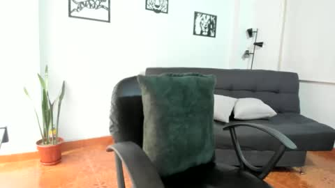 Merlina online show from May 11, 2026, 4:26 pm
