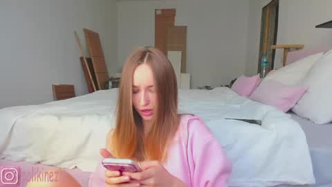 Sara online show from June 5, 2026, 12:22 pm