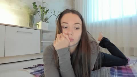 meryfoxxx online show from January 21, 2025, 2:05 pm