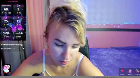 Snapshot of merymidnight chatting on November 27, 2025, 7:21 am merymidnight online show from November 27, 2025, 7:21 am