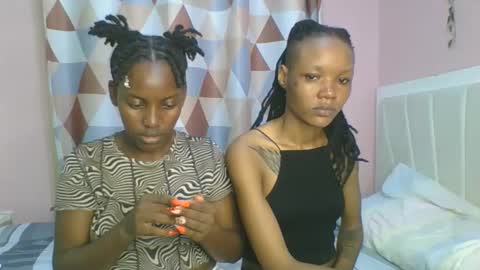 Snapshot of messyluna chatting on April 29, 2026, 8:59 pm meggy and bree online show from April 29, 2026, 8:59 pm
