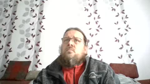 ask me online show from January 4, 2025, 11:43 am